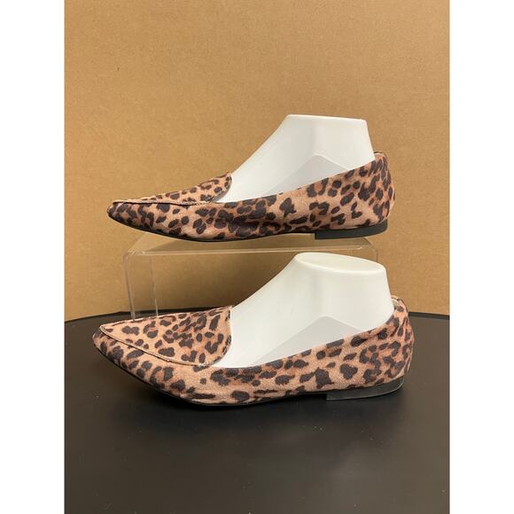 Chetah Print Slip on Flats - Picture 4 of 6